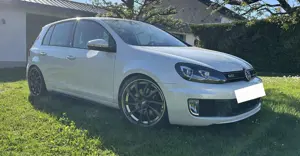 Volkswagen Golf GTI Golf VI (6) 5-Türer 2.0 DSG adidas