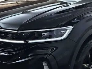 Volkswagen T-Roc Cabriolet R-Line REAR VIEW IQ LIGHT LED MATRIX ... Bild 4