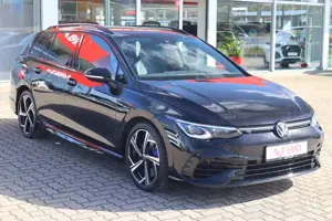 Volkswagen Golf VIII Variant 2.0 TSI R 4Motion LED Navi AHK Bild 4