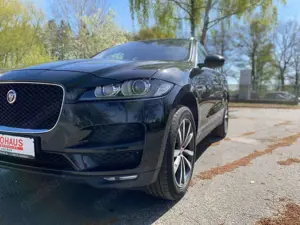 Jaguar F-Pace F-PACE Portfolio AWD*KEYLESS*MEMORY*LEDER Bild 3