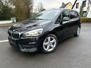 BMW 218 d Gran Tour X-Drive Aut-1.HD-NAVI-KAM-AHK-17 Z-LED
