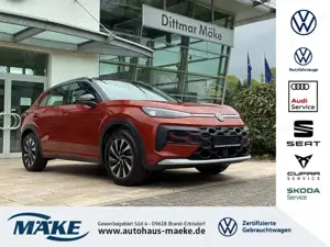 Volkswagen T-Roc Style 1.5eTSI DSG DCC AHK IQ.L RFK 360 PLA