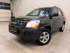Kia Sportage 2.0 / KLIMA / AHK/ USB / LM-FELGEN