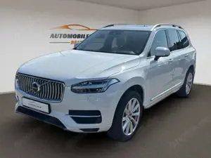 Volvo XC90 Momentum Plug-In Hybrid 7 Sitzer Pano AHK