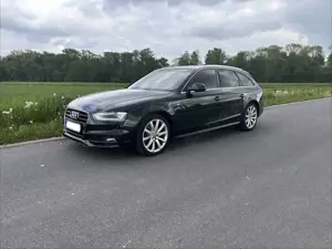 Audi A4 Avant 2.0 TDI DPF clean diesel multitronic S line Sportpaket