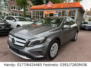 Mercedes-Benz GLA 200 AUTOMATIK/LED/NAVI/KAMERA/SHZ/2.HAND