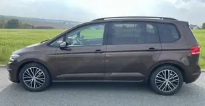Volkswagen Touran Volkswagen Touran 1,6 TDI*LED/XEN*PANOR*R- CAM*AHK