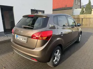 Kia Venga Venga 1.6 CVVT Automatik Fifa World Cup Edition