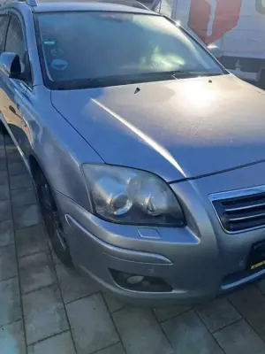 Toyota Avensis 2.2 D-CAT Travel