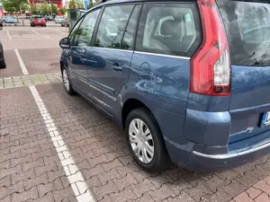 Citroen Grand C4 Picasso 1.6 HDi FAP (7-Sitzer) CoolTech Bild 4