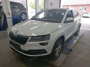 Skoda Karoq 2.0 TDI DSG 4x4 CLEVER AHK NAVI KAMERA SIT