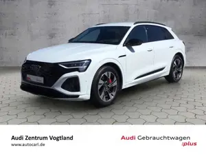 Audi Q8 e-tron 55 quat. S-LINE HUD/MATRIX/STH/ACC