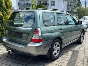 Subaru Forester 2.0 X Active AHK+Gasanlage Bild 4