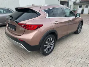Infiniti QX30 2.2d DCT AWD Premium Tech Bild 5