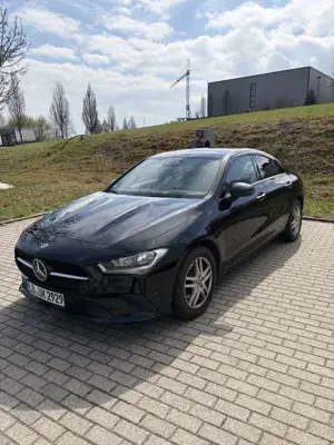 Mercedes-Benz CLA 200 8-fach bereift HU 05/27 Night Paket Bild 2