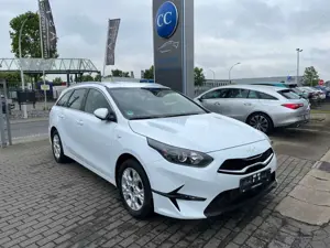 Kia Ceed SW / cee'd SW Ceed Sportswagon 1.6 CRDI Vision KAM+Navi+Klima2
