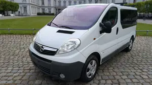Opel Vivaro Vivaro Automatik 8-Sitzer Klima, Anhängerkupplung,