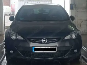 Opel Astra GTC Turbo