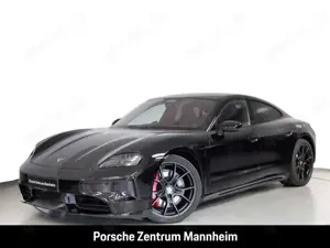 Porsche Taycan GTS