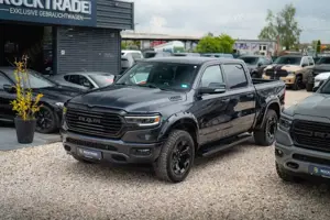 Dodge RAM 5.7 V8 HEMI 4x4 OFFROAD Night Limited 19%