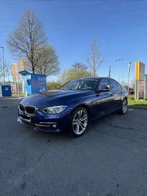 BMW 320 320 i Sport Line