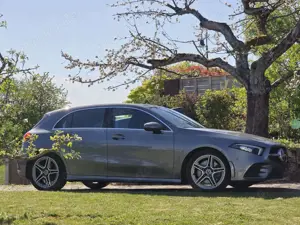 Mercedes-Benz A 250 A-Klasse 7G-DCT AMG Line- Vollausstattung
