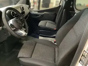 Mercedes-Benz Sprinter 317 CDI Mixto  MBUX+AHK+Cam+Navi+AUT Bild 5