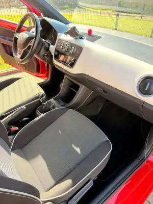 SEAT Mii Mii 1.0 Chic Bild 5