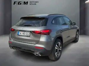 Mercedes-Benz GLA 180 GLA 180 Progressive/Navi/Distronic/Keyless-Go/LED Bild 3