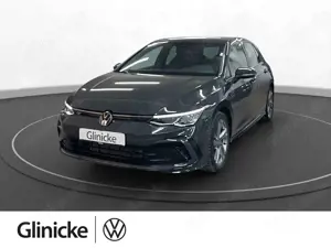 Volkswagen Golf VIII 1.5 eTSI R-Line LED LM 17" PDC vo+hi S