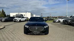 Mercedes-Benz E 200 E 200 Avantgarde+Distron.+CarPlay+LED+KeyGo+RüKa Bild 2