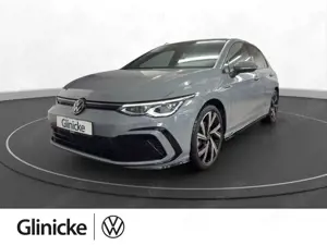 Volkswagen Golf VIII 2.0 TDI R-Line Pano Matrix LM 18" RFK