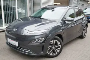 Hyundai KONA KONA Trend WPump ACC LED Kamera Lenk+SHZ PDC v+h