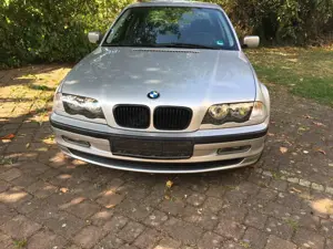 BMW 320 3er 320i