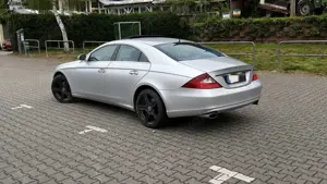 Mercedes-Benz CLS 350 216.xxxKm 12-jährige Servicehistorie Bild 3