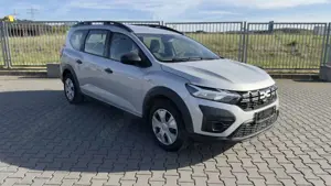 Dacia Jogger TCe 110 Essential 5 Sitzer Klima