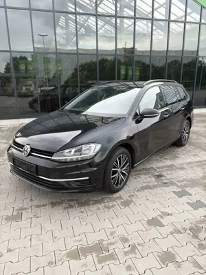 Volkswagen Golf Variant 1.6 TDI SCR DSG