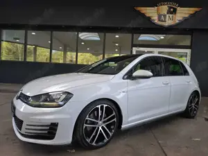 Volkswagen Golf VII Lim. 2.0 TDI DSG GTD BMT Navi/PANO/18"