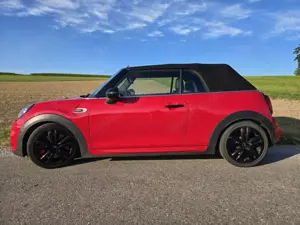 MINI John Cooper Works Cabrio Sport-Aut.