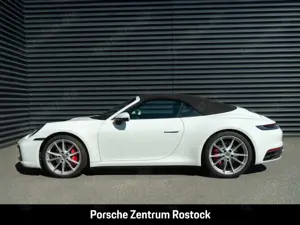 Porsche 992 911 Carrera 4S Cabriolet InnoDrive BOSE Bild 2