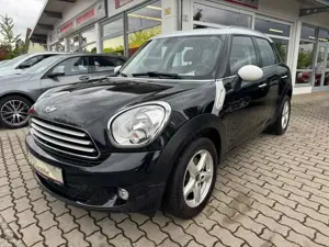 MINI Cooper Countryman Cooper-Scheckheft-8 fach bereift-TÜV neu-