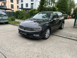 Volkswagen Passat Variant VW PASSAT 2.0 TDI KOMBI AUTOMATIK WENIG KILOMETER