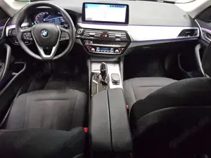 BMW 520 dA LED Navi LC-Pro Kamera StandHzg ACC Bild 5