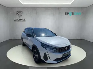 Peugeot 5008 Allure Pack PT130 EAT8 LED ACC 7-Sitzer SHZ Navi D