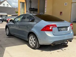 Volvo S60 Kinetic Sitzheizung|Pdc|Ahk Bild 3