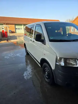 Volkswagen T5 Caravelle Bild 5