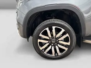 Volkswagen Amarok Aventura 177kW 4Motion Frontscheibe behei Bild 5
