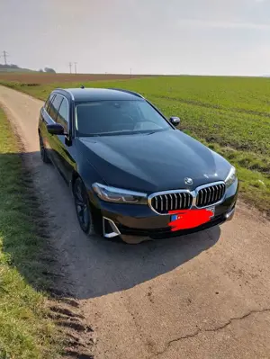 BMW 540 5er Touring 540i xDrive Touring Aut. Luxury Line