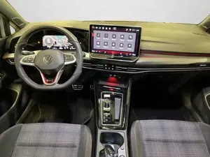 Volkswagen Golf GTI Golf VIII Golf 2,0     GTI  BT195 TSID7F Bild 3