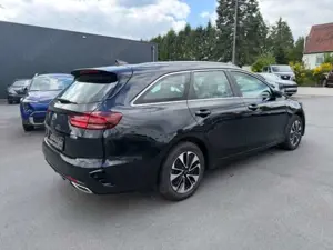 Kia Ceed SW / cee'd SW Ceed Sportswagon Plug-in Hybrid Vision Nav-Paket Bild 4